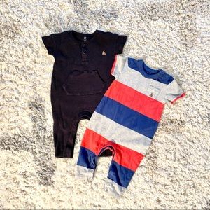 Baby Gap Boys Short Sleeve Romper 2-pk